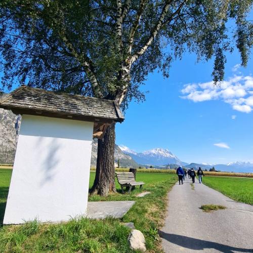 Wiesenweg nach Silz
