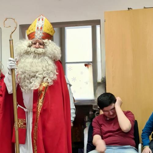 Nikolaus mit Schüler