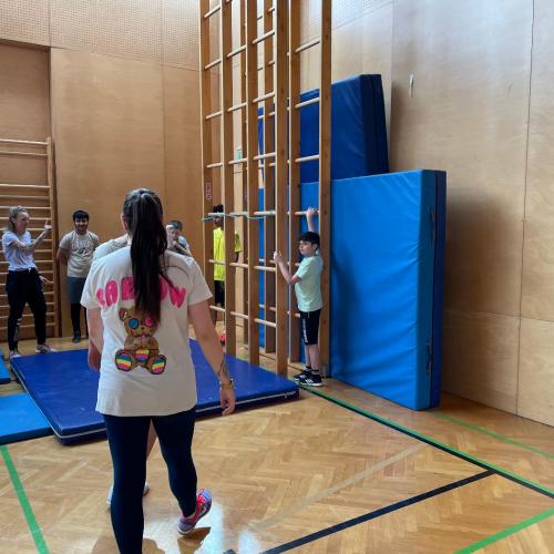 Station "Gletscherspalte"