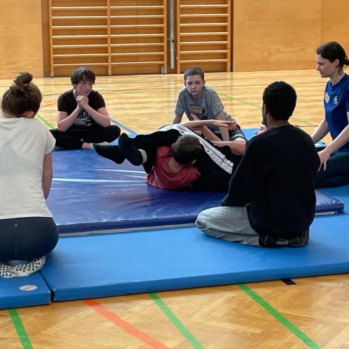 Schüler bei einem Kampf