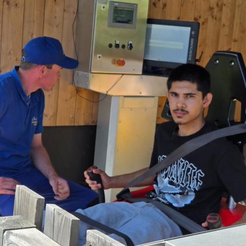 Schüler in der Sommerrodelbahn