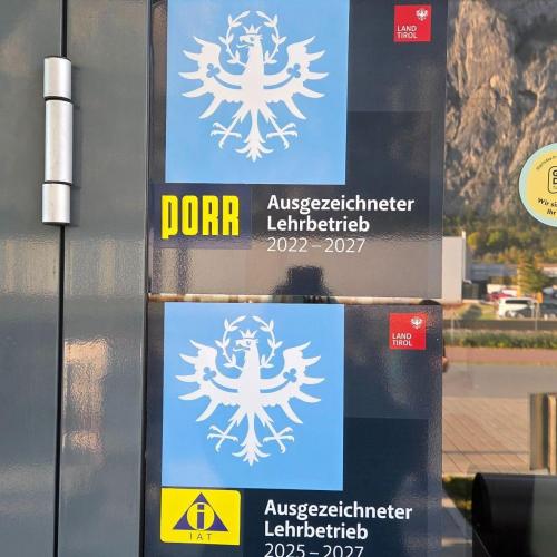 Schilder der Fa. Porr